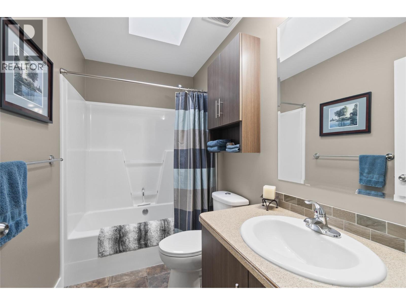 1707 Hillier Road E Unit# 3, Sicamous