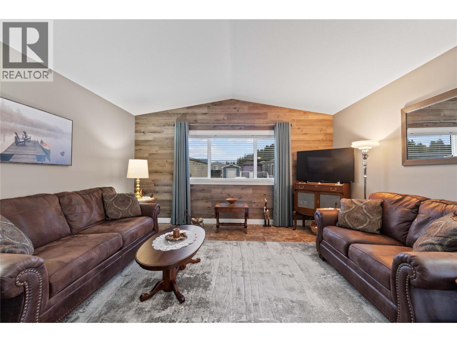 1707 Hillier Road E Unit# 3, Sicamous