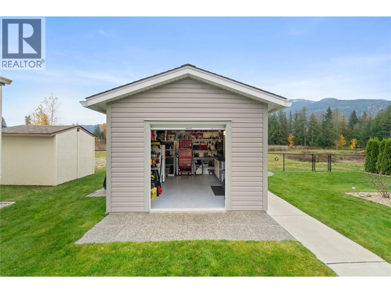 1707 Hillier Road E Unit# 3, Sicamous