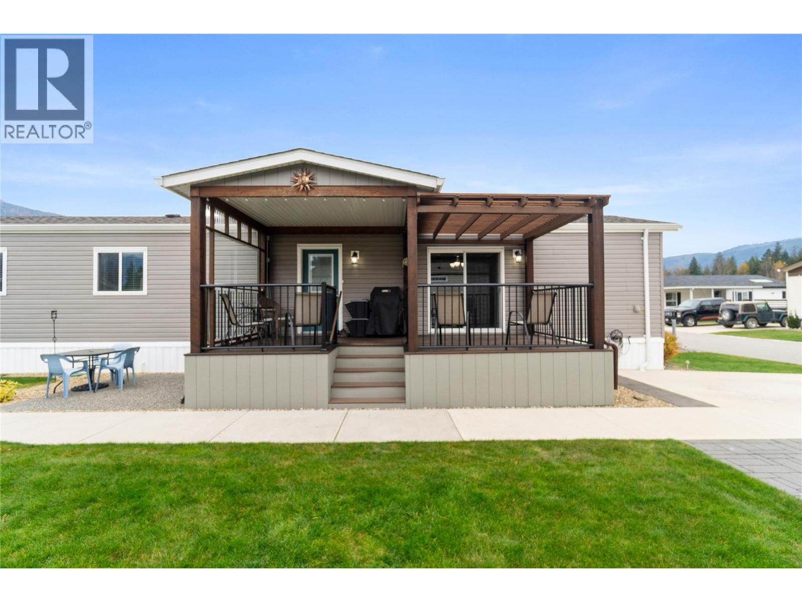 1707 Hillier Road E Unit# 3, Sicamous