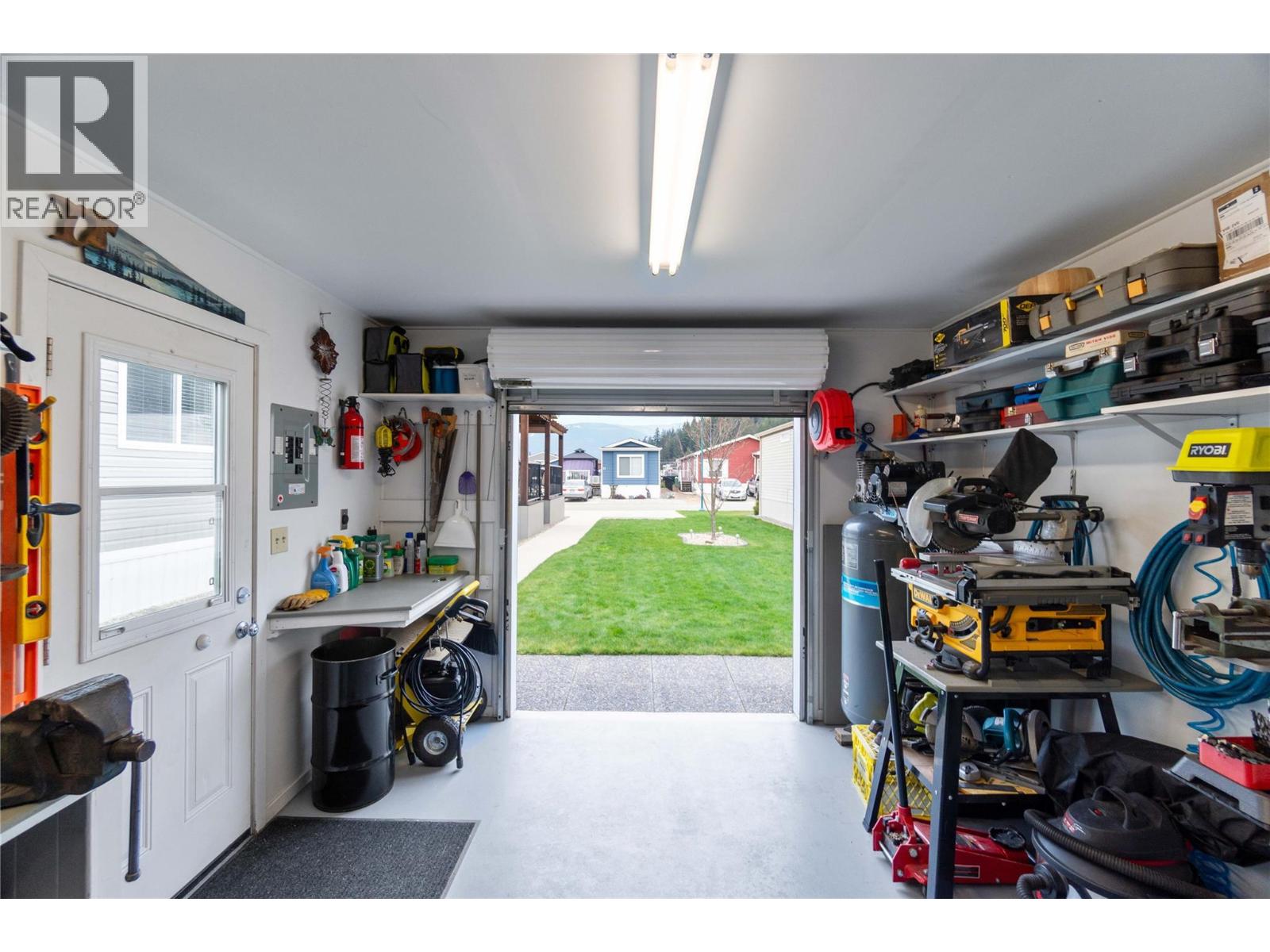 1707 Hillier Road E Unit# 3, Sicamous
