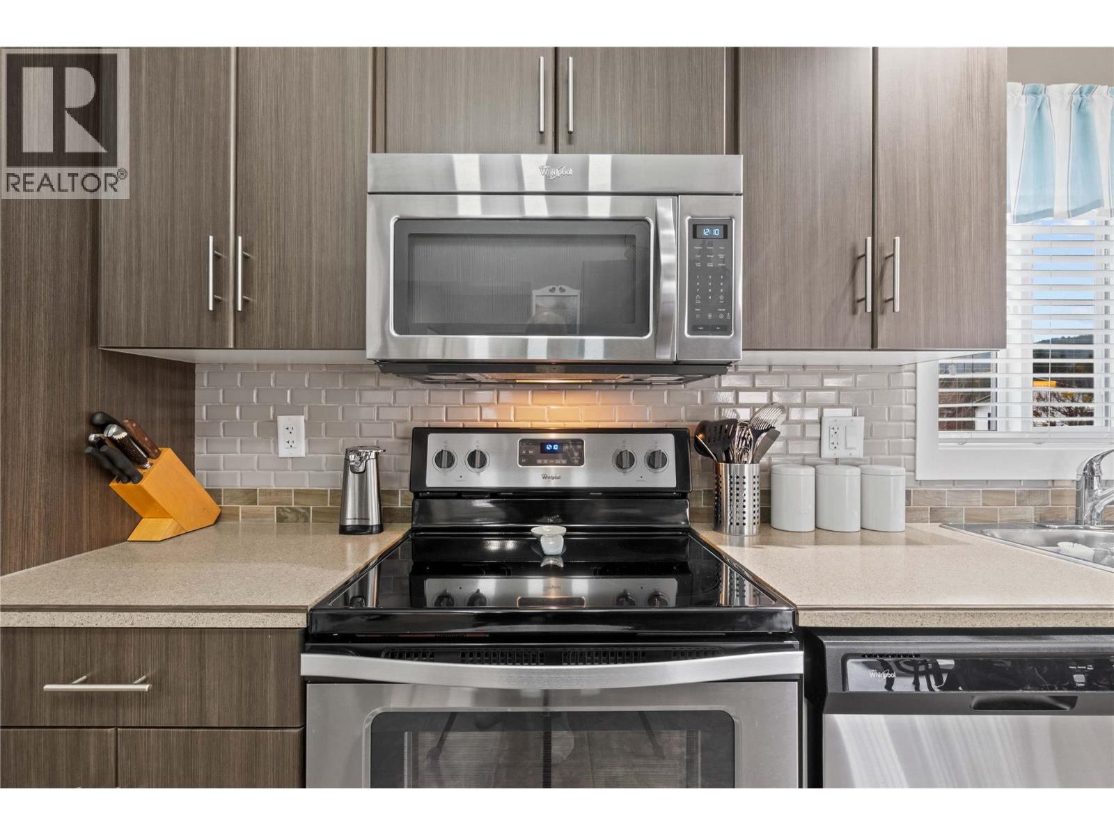 1707 Hillier Road E Unit# 3, Sicamous