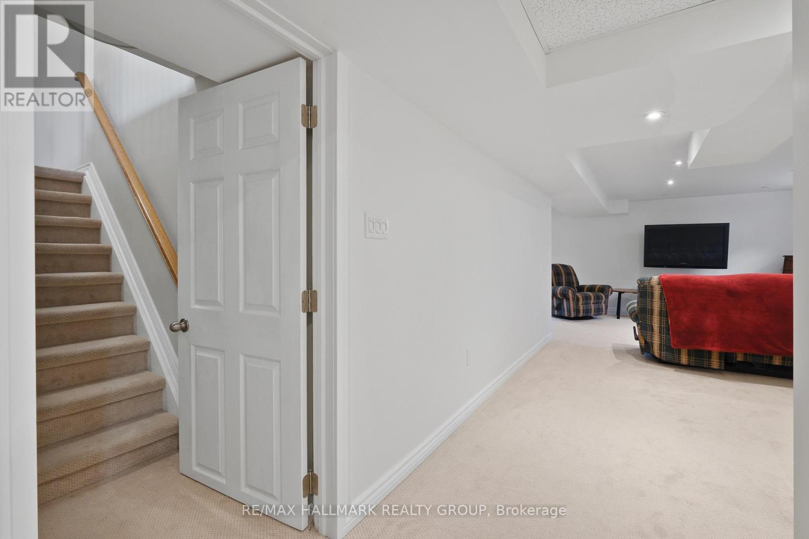 4 Bed, 3 Bath House for Sale in Ottawa – 155 BANNING ROAD, Ottawa – MLS# X13533498 - Image 32