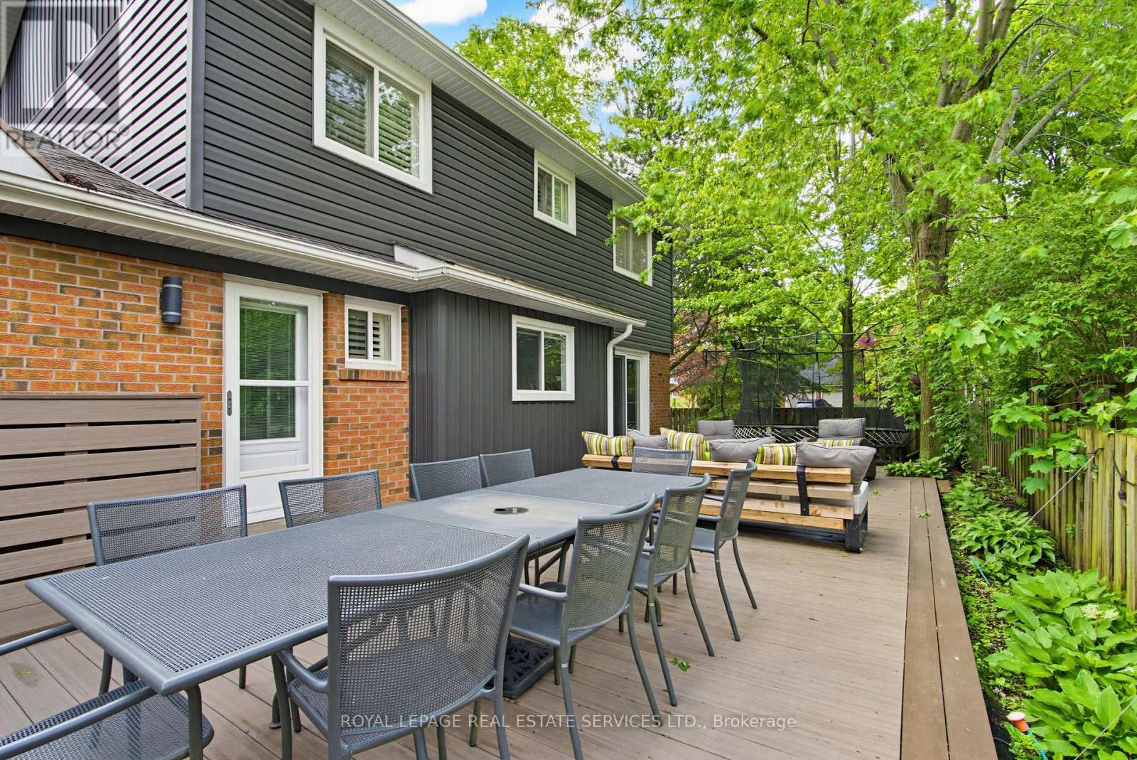 1390 PEERLESS COURT - 9