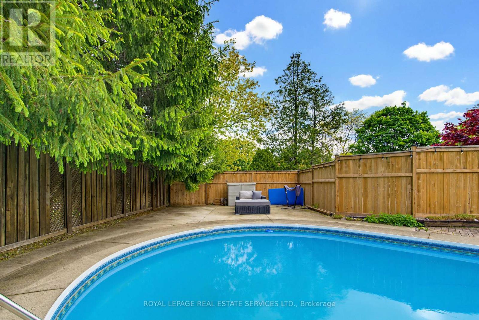 1390 PEERLESS COURT - 7