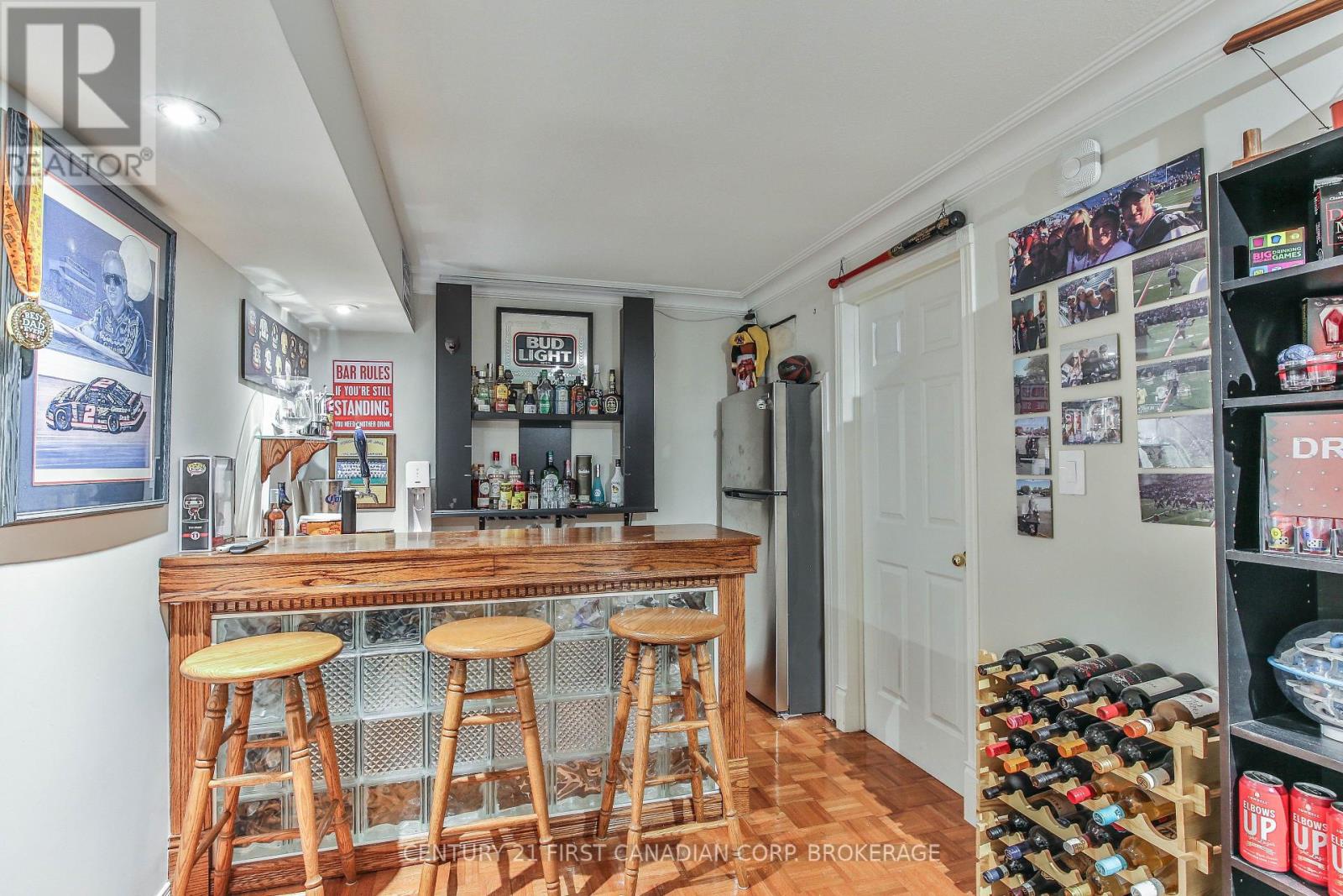 24 LINWOOD DRIVE - 27