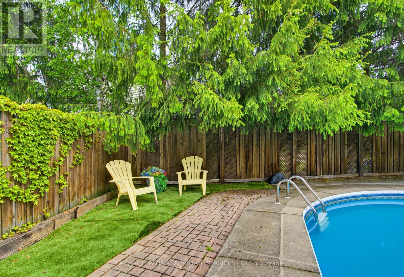 1390 PEERLESS COURT - 11