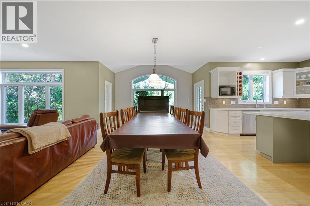 112 DIRKSEN Court - 12