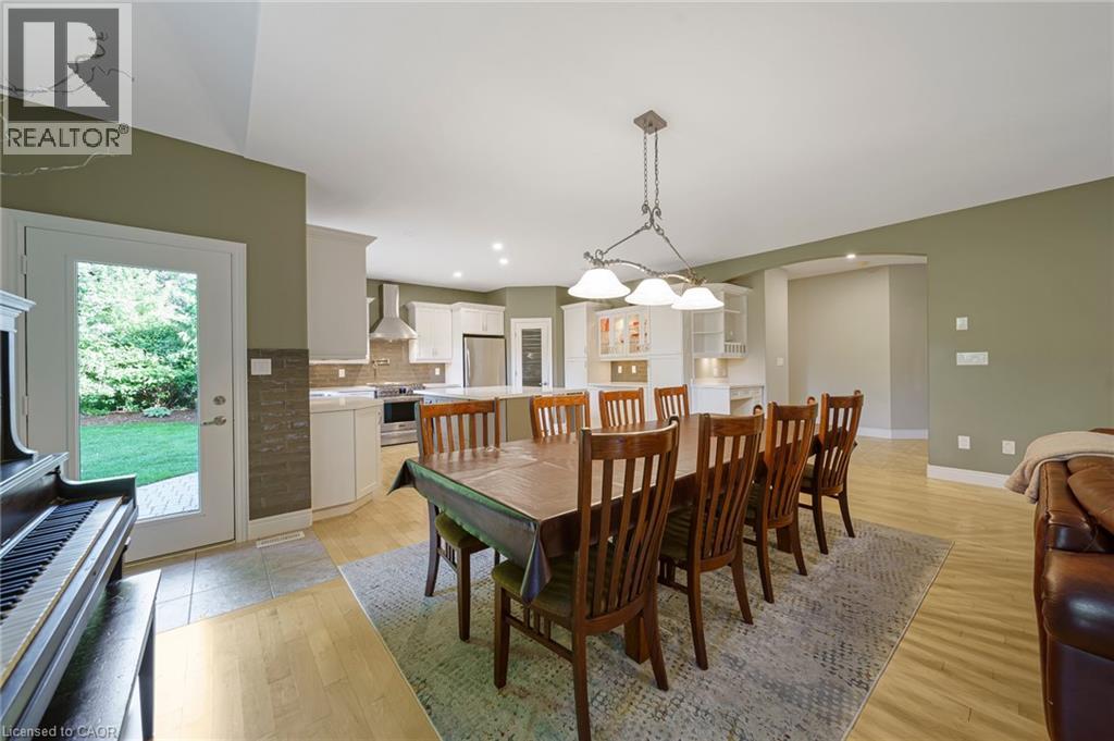 112 DIRKSEN Court - 13