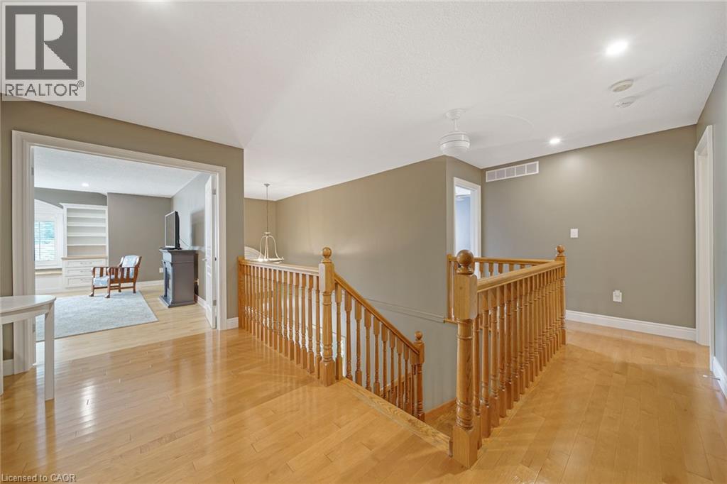 112 DIRKSEN Court - 20