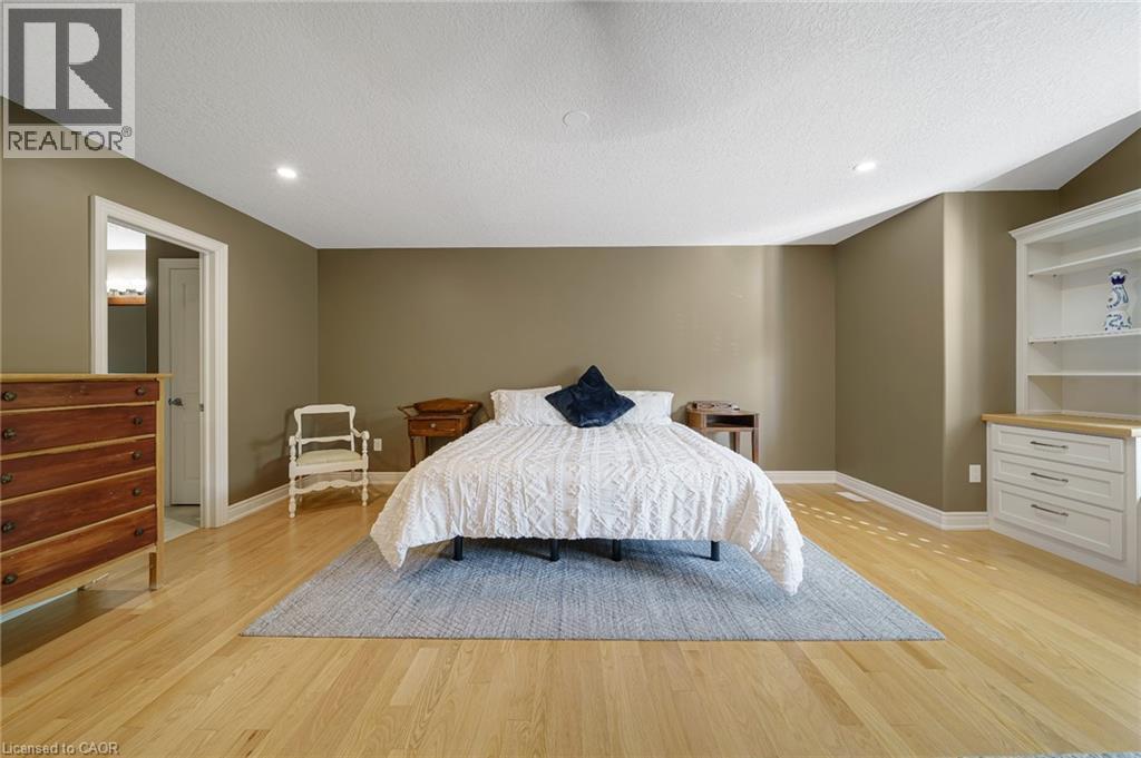 112 DIRKSEN Court - 22