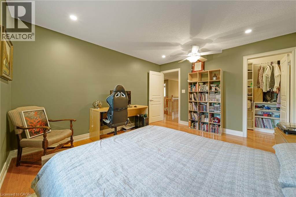 112 DIRKSEN Court - 28