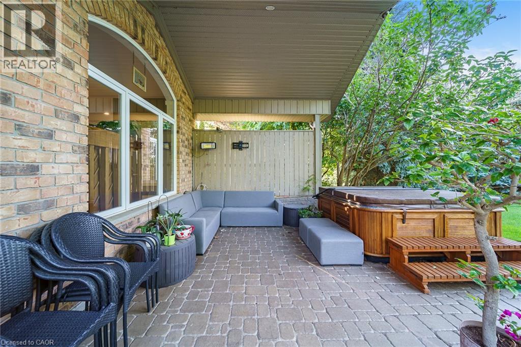 112 DIRKSEN Court - 40