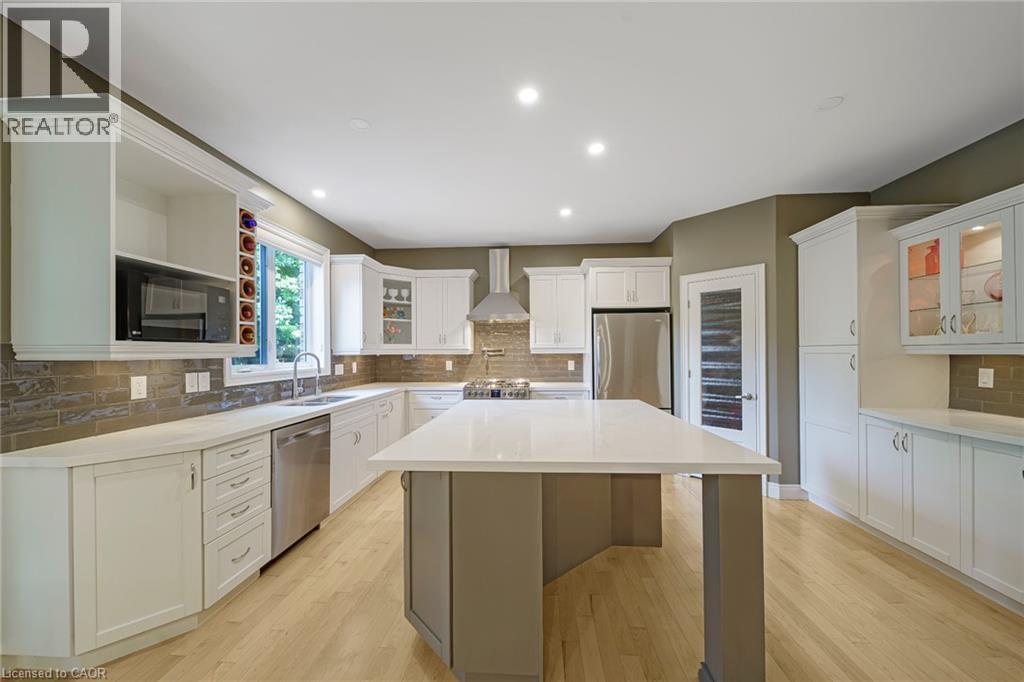 112 DIRKSEN Court - 8
