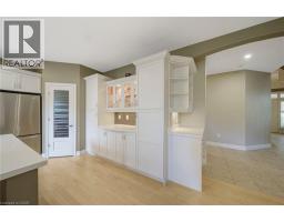 Primary Bedroom - 112 Dirksen Court, Kitchener, ON N2P2M1 Photo 11