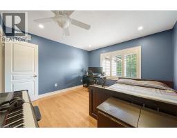 112 Dirksen Court, Kitchener, ON N2P2M1 Photo 30
