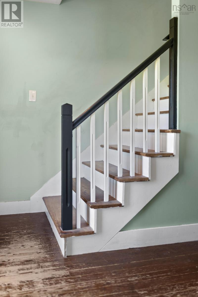 12 Moores Road - 25
