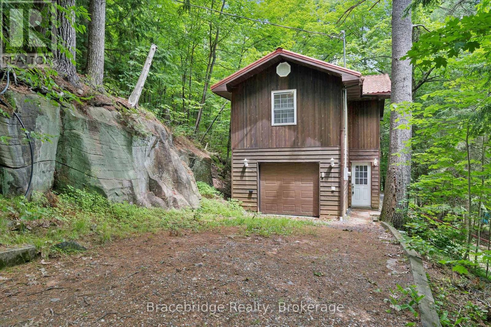 8-1125 CARLO ENTERPRISE ROAD - Image 24