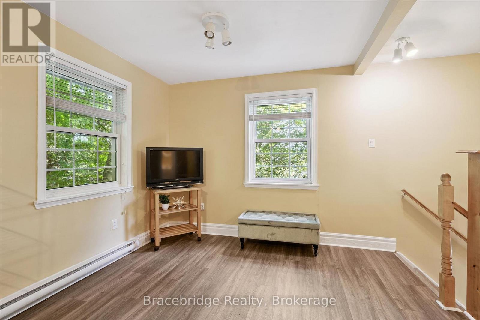 8-1125 CARLO ENTERPRISE ROAD - Image 27