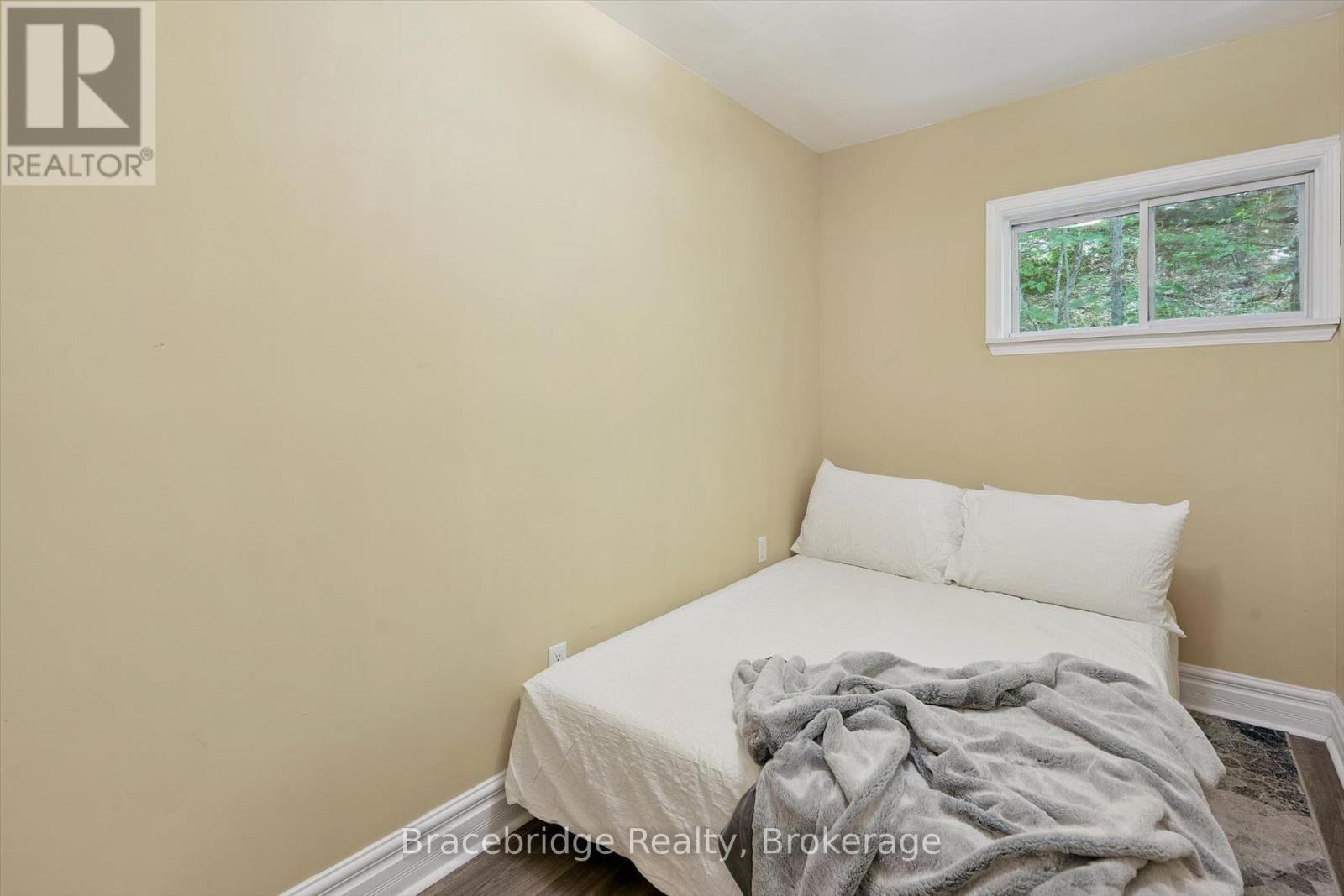 8-1125 CARLO ENTERPRISE ROAD - Image 30