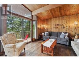 Primary Bedroom - 8-1125 Carlo Enterprise Road, Muskoka Lakes, ON P0B1M0 Photo 8