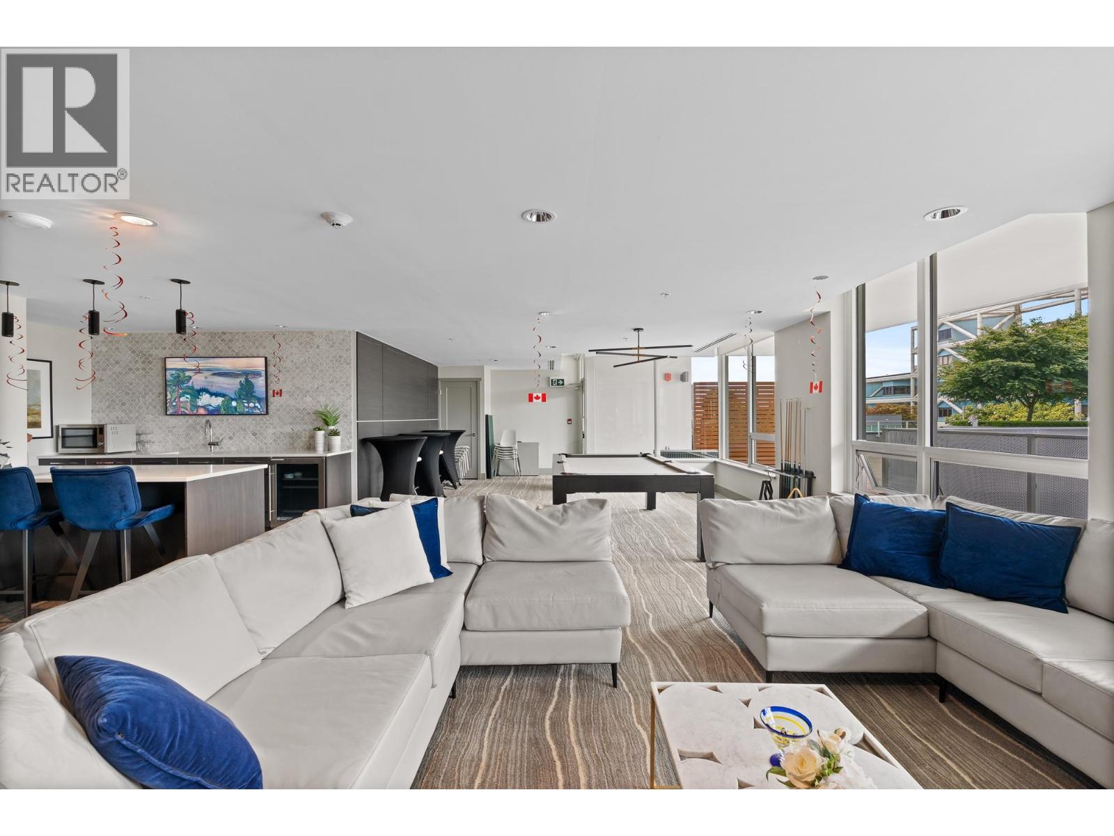1406 118 CARRIE CATES COURT, North Vancouver