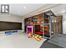 1406 11295 Pazarena Place, Maple Ridge, BC V2X4K9 Photo 38