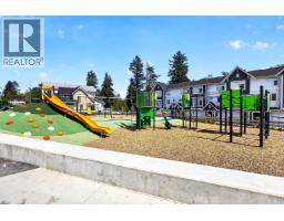 1406 11295 Pazarena Place, Maple Ridge, BC V2X4K9 Photo 40