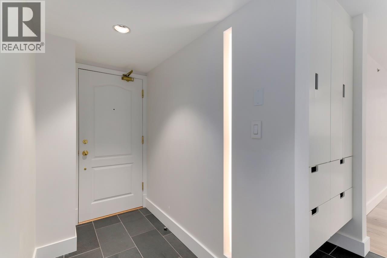 1003 867 HAMILTON STREET, Vancouver
