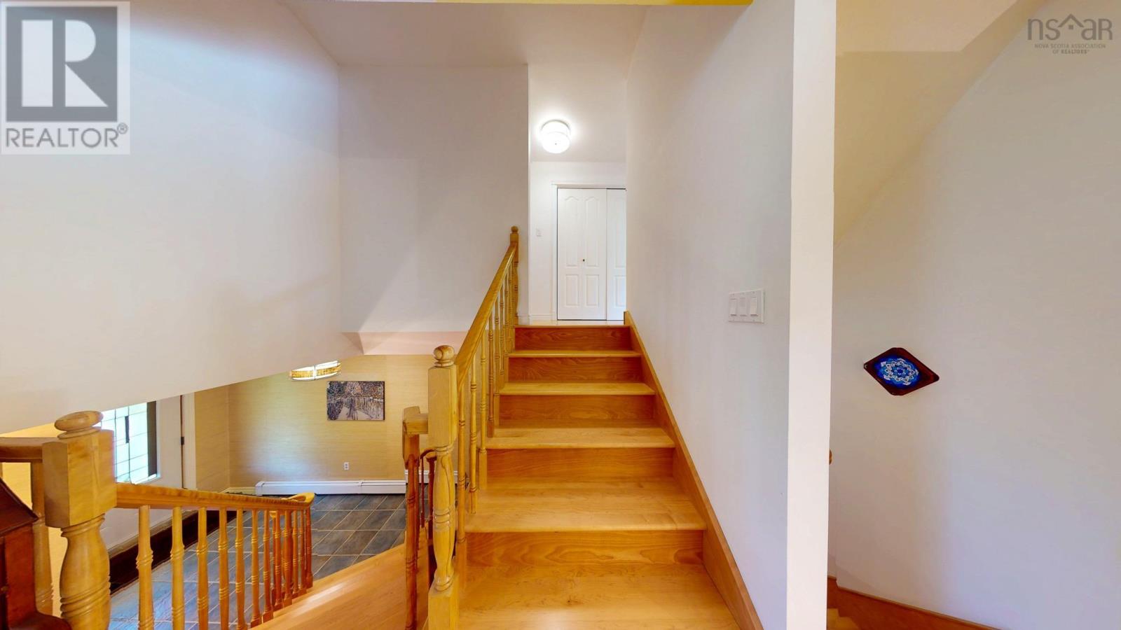 61 Sherwood Drive - 24