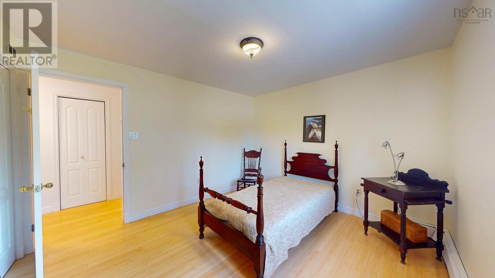 61 Sherwood Drive - 31