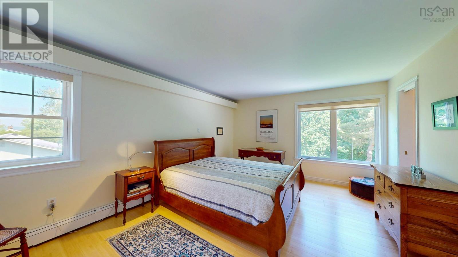 61 Sherwood Drive - 34
