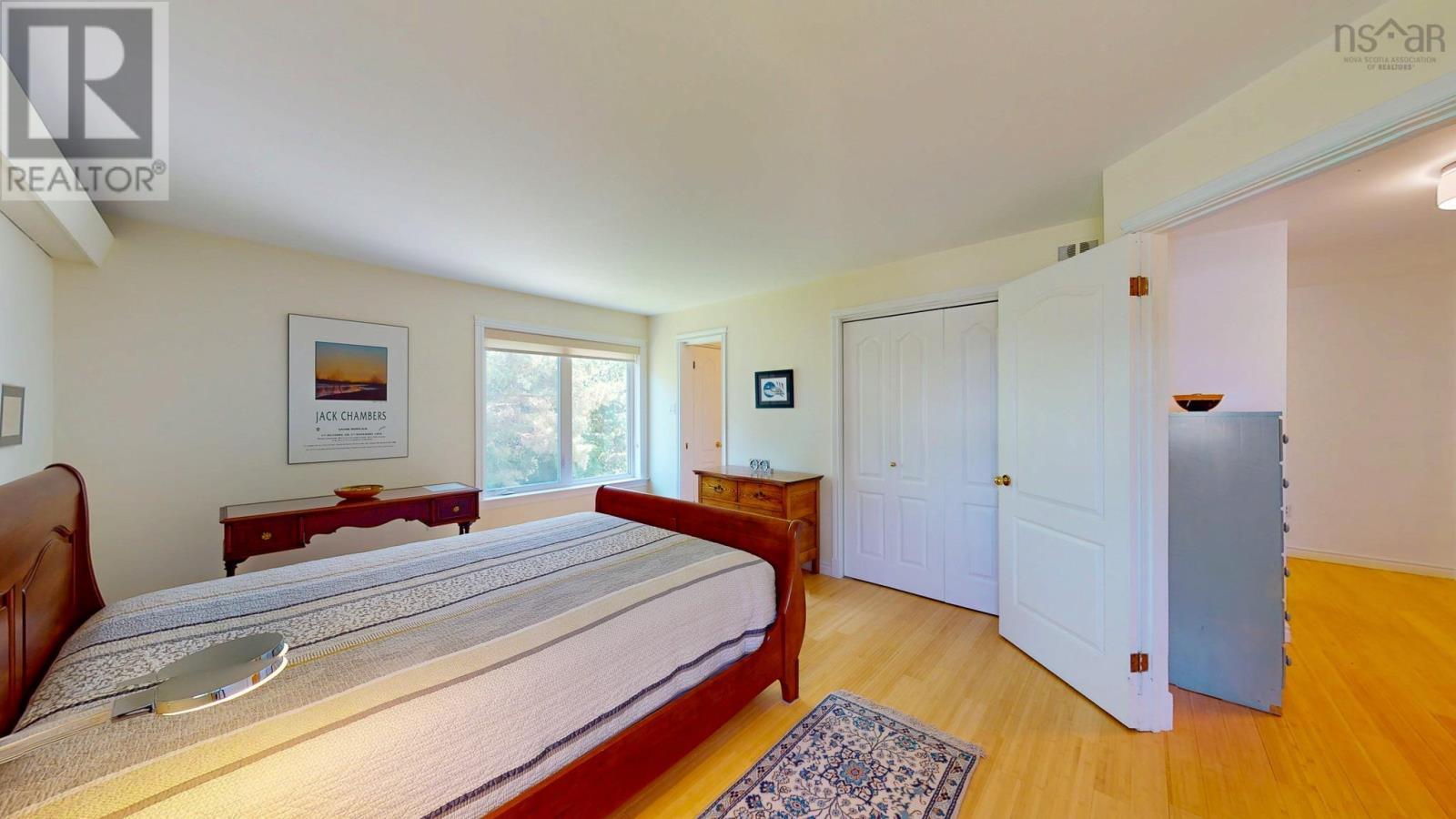 61 Sherwood Drive - 35