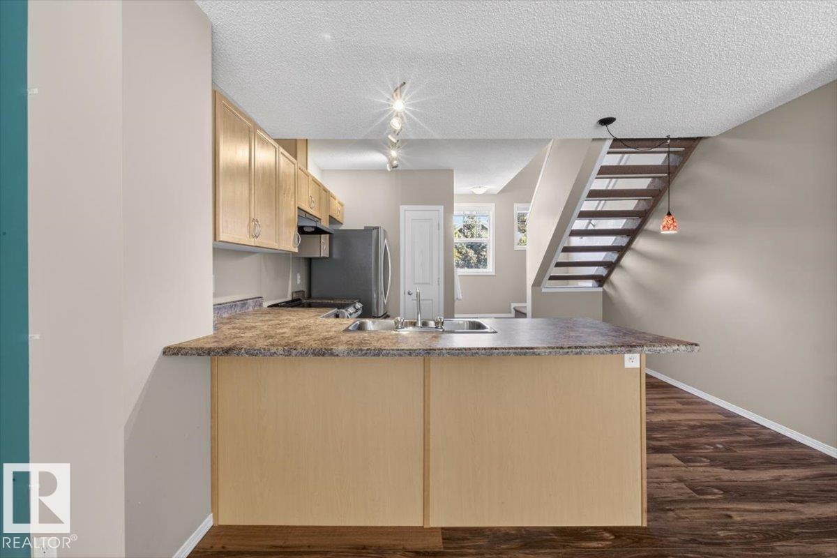 #130 5604 199 ST NW - 9