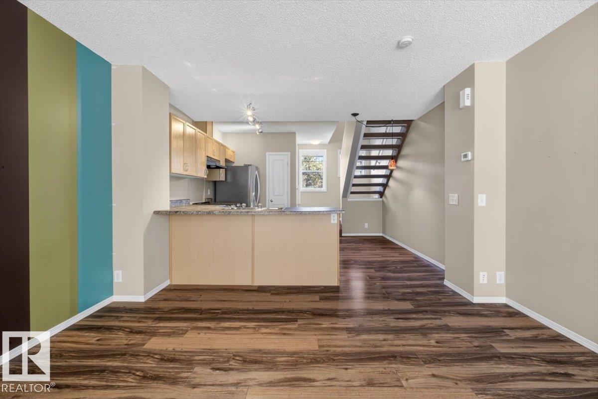 #130 5604 199 ST NW - 6