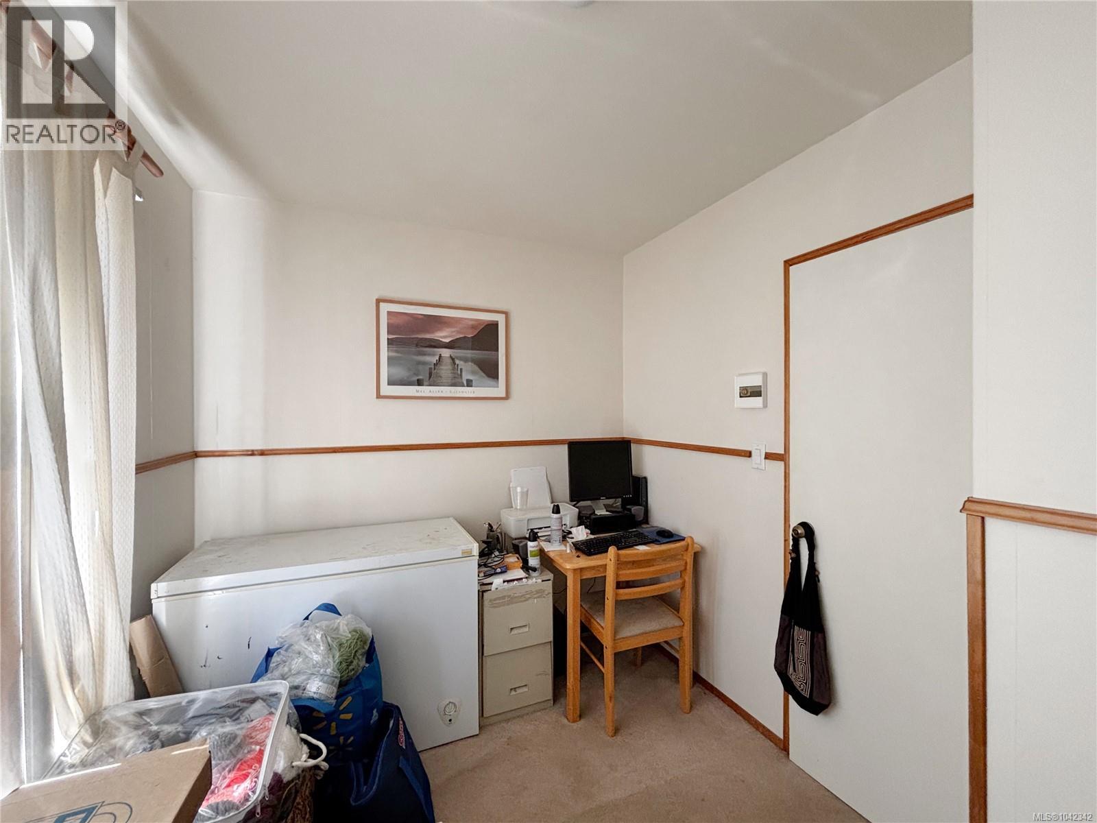 648 Nimpkish Dr - 13