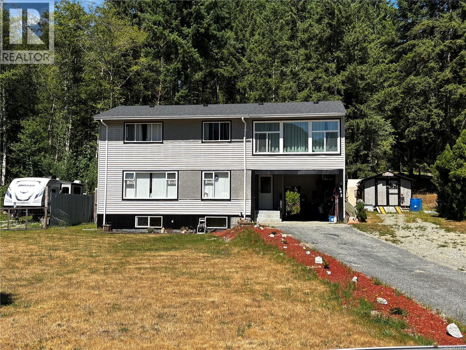 648 Nimpkish Dr - 25