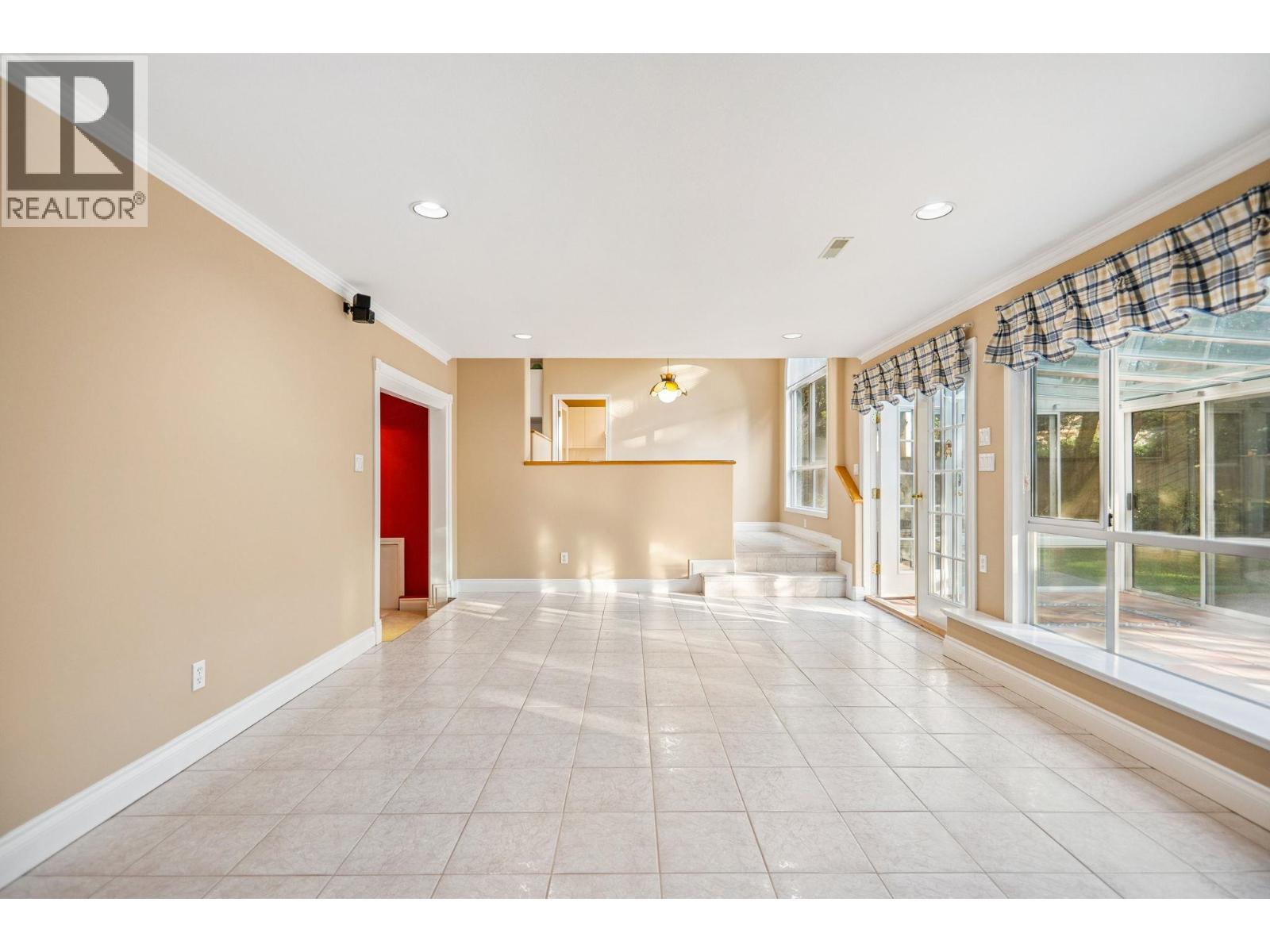 8340 LUNEN ROAD, Richmond