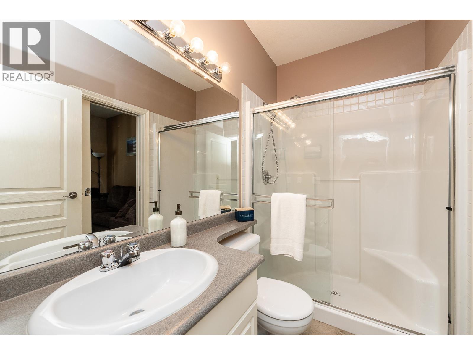 3283 CHARTWELL GREEN, Coquitlam