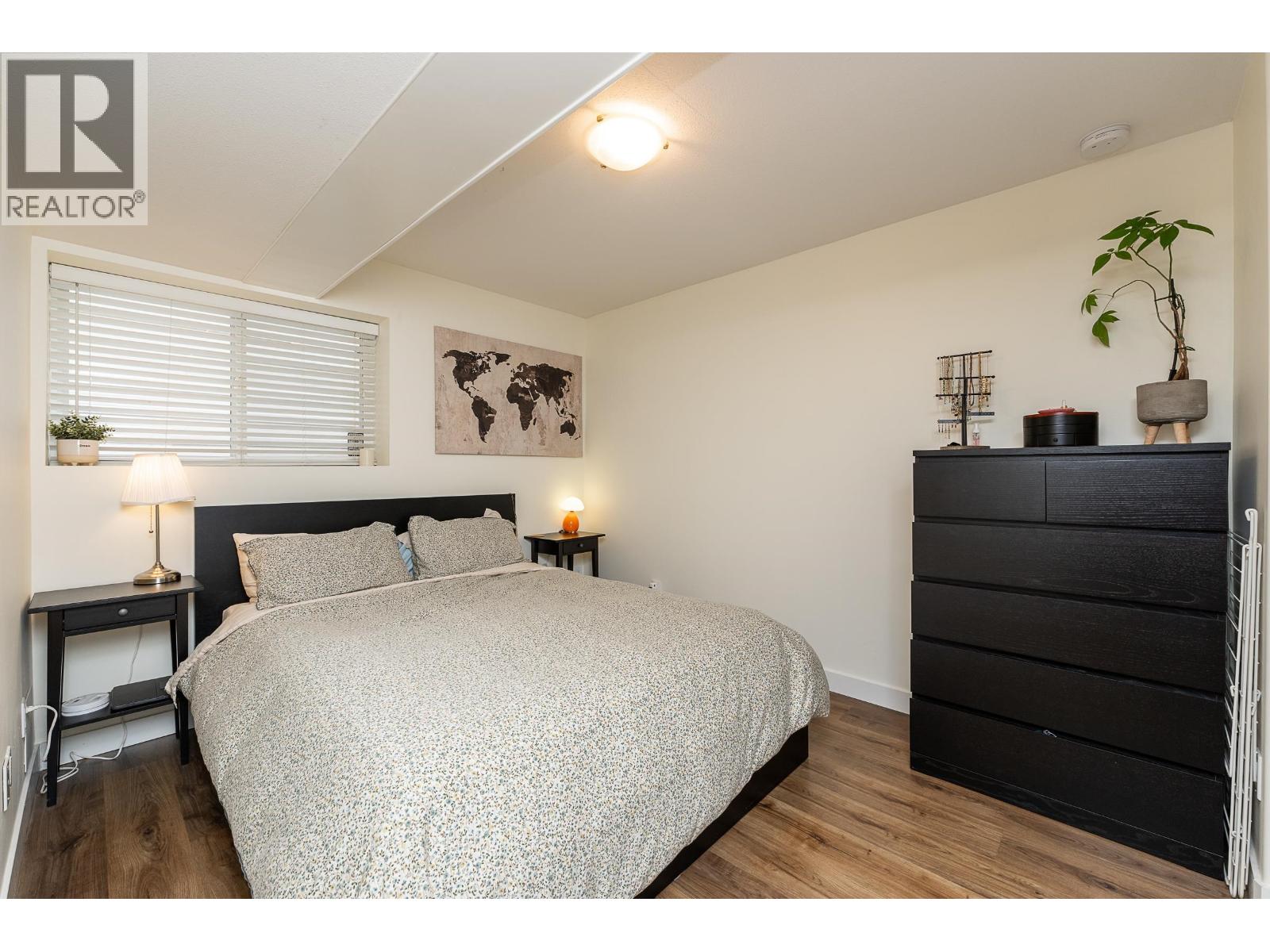 3283 CHARTWELL GREEN, Coquitlam