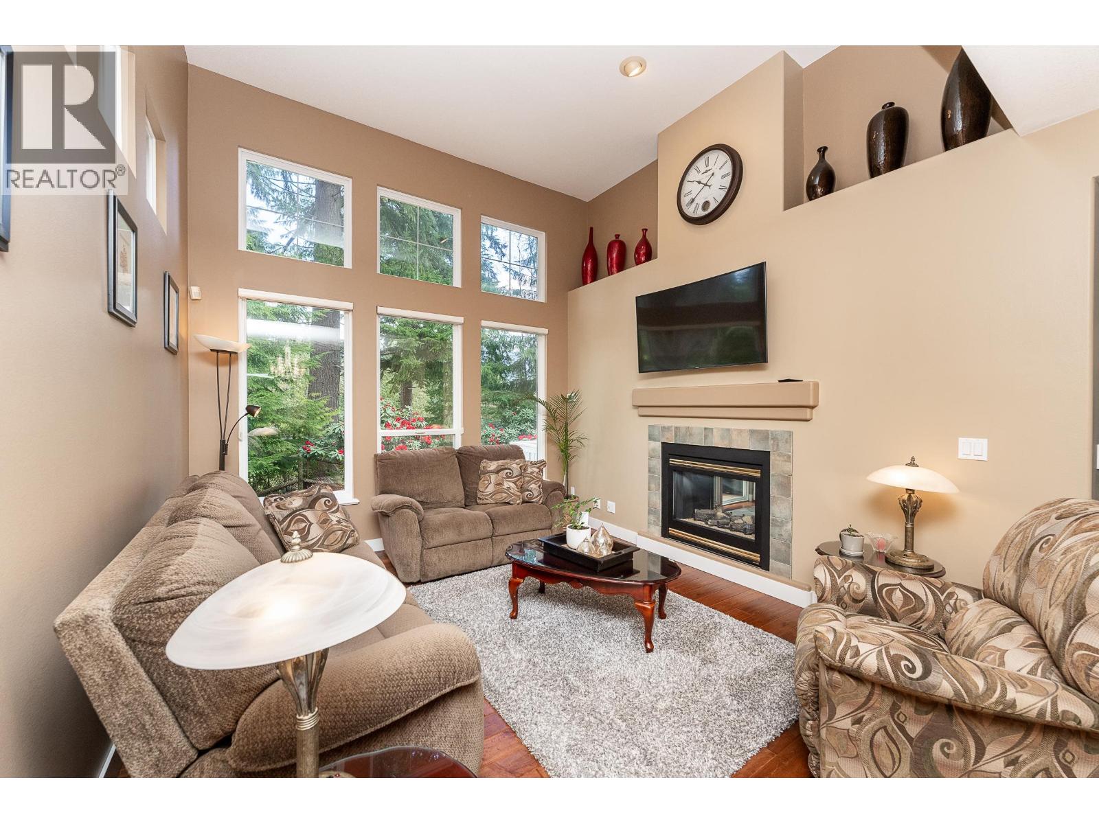3283 CHARTWELL GREEN, Coquitlam