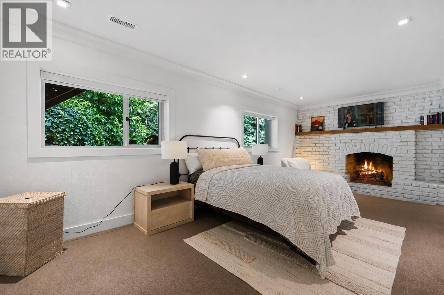 4411 STONE CRESCENT, West Vancouver