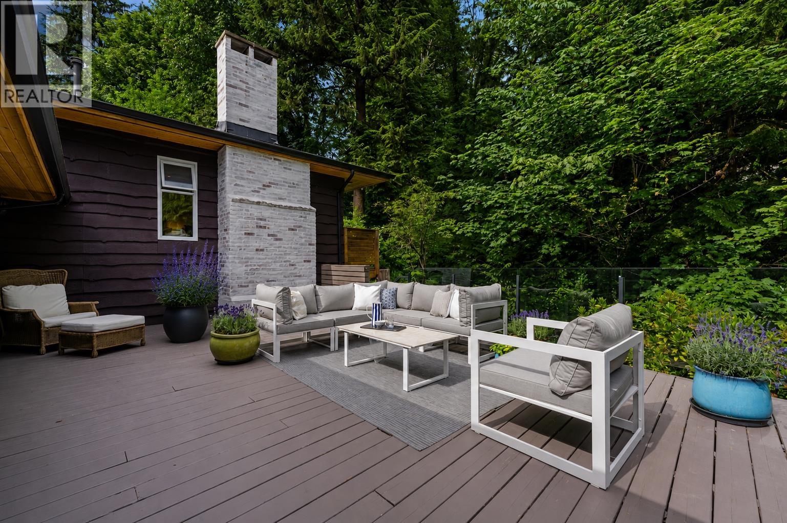 4411 STONE CRESCENT, West Vancouver