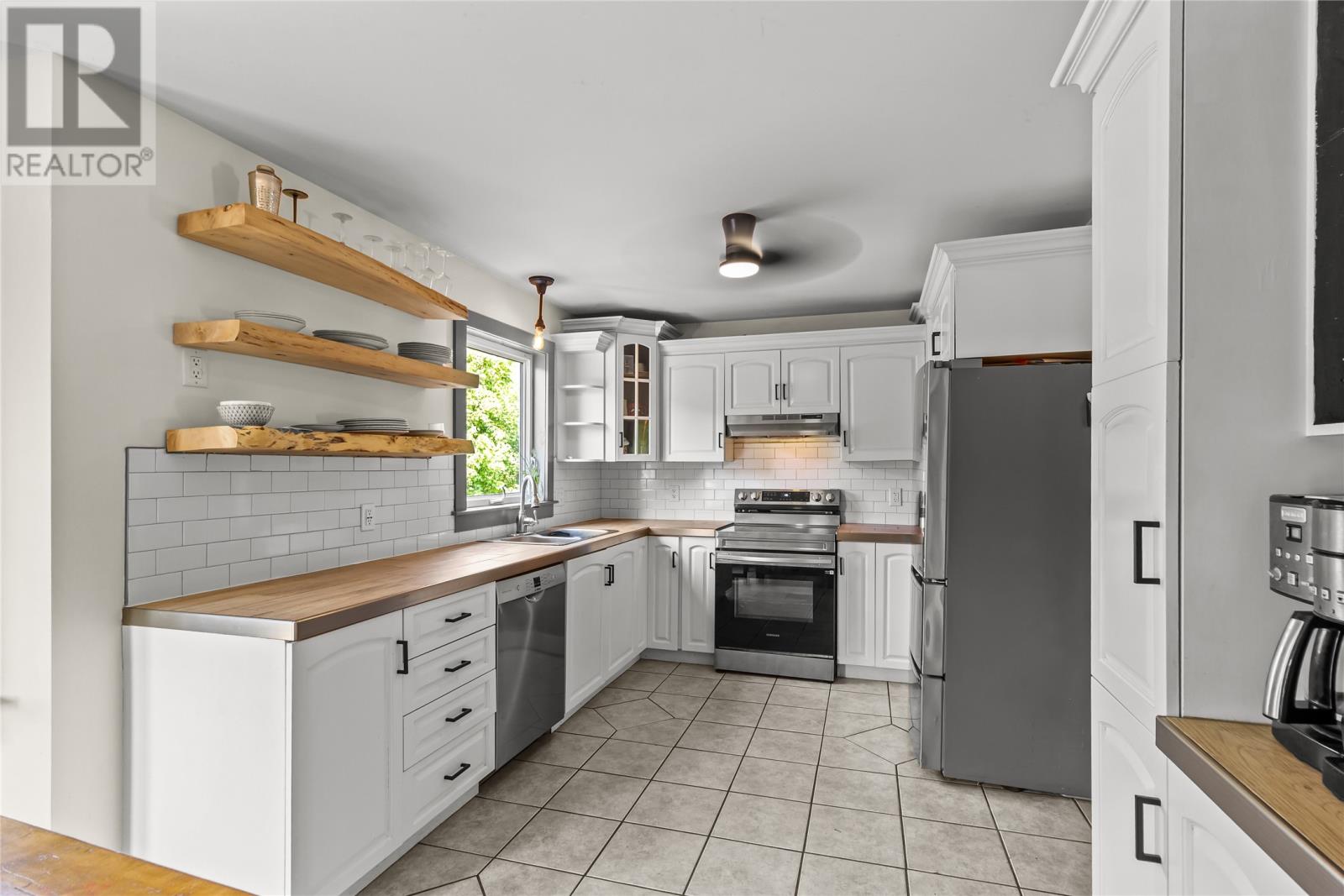 1836 Portugal Cove Road - 18