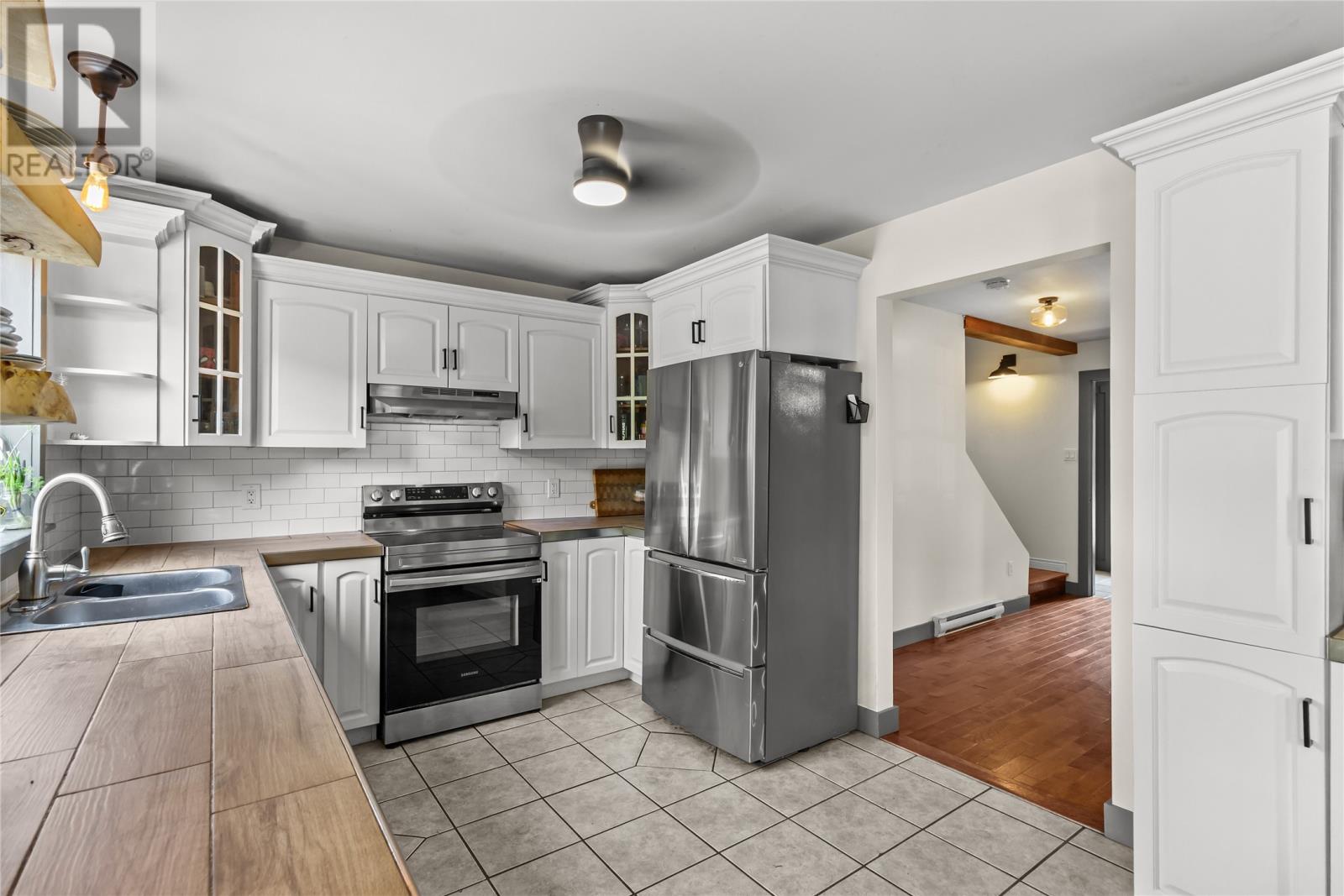 1836 Portugal Cove Road - 19