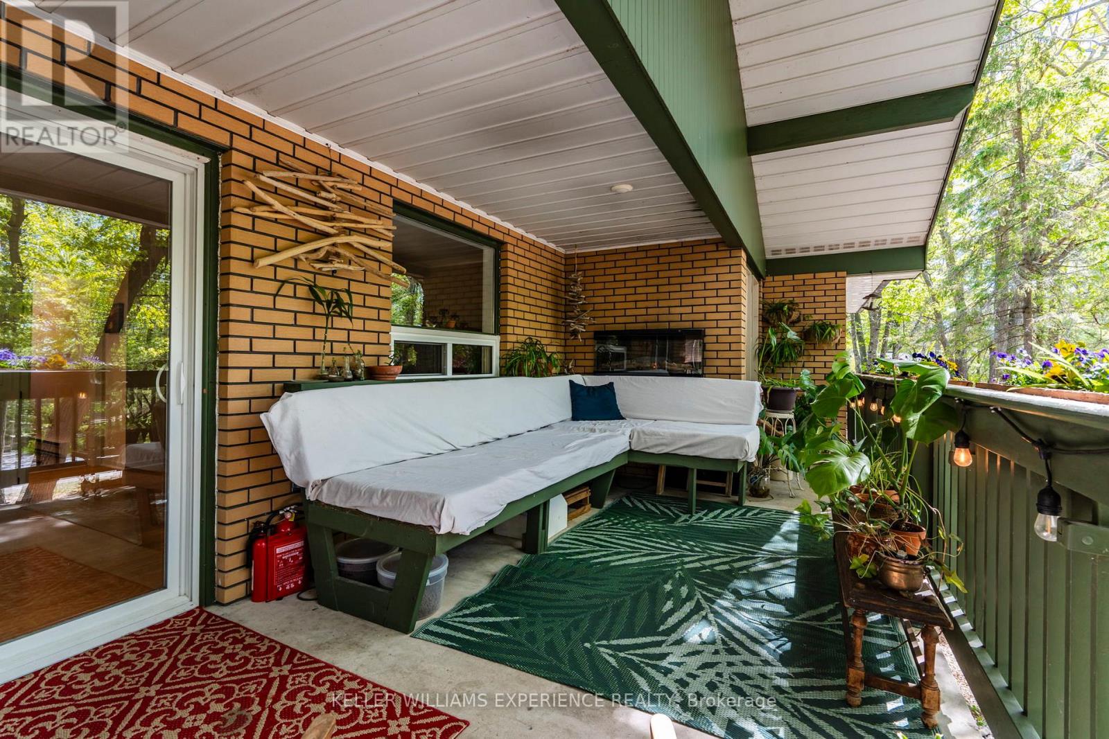181 PARK ROAD - 26