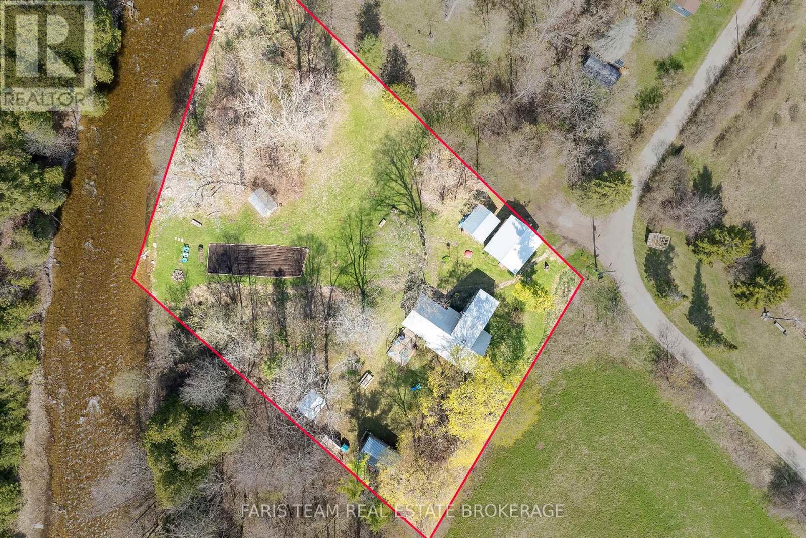 7237 6/7 SIDEROAD NOTTAWASAGA - 1