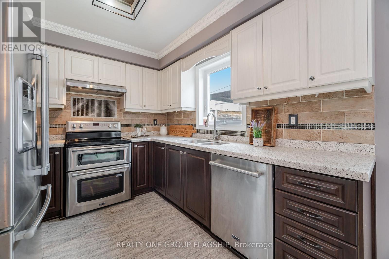 7267 WINDBREAK COURT - 17