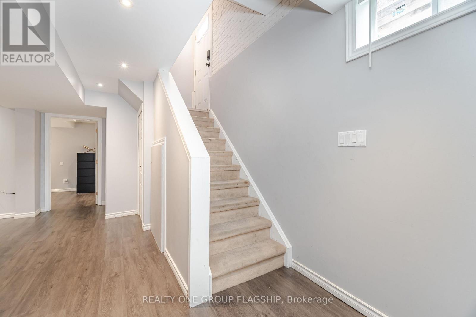 7267 WINDBREAK COURT - 34