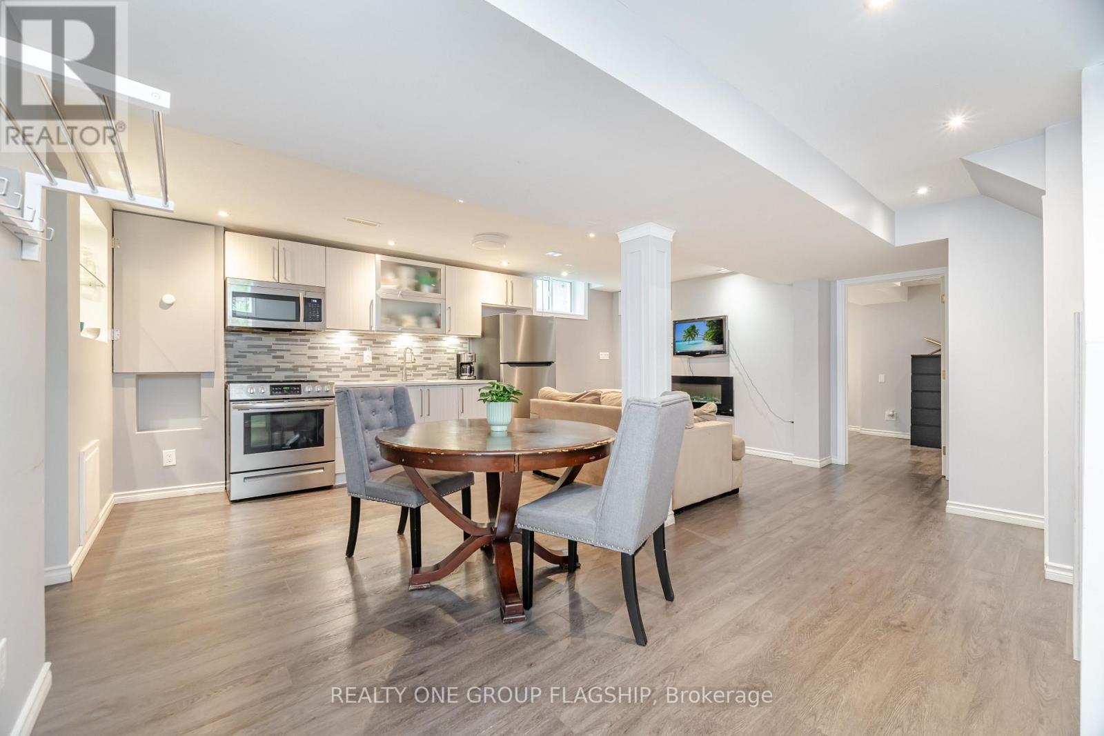 7267 WINDBREAK COURT - 35